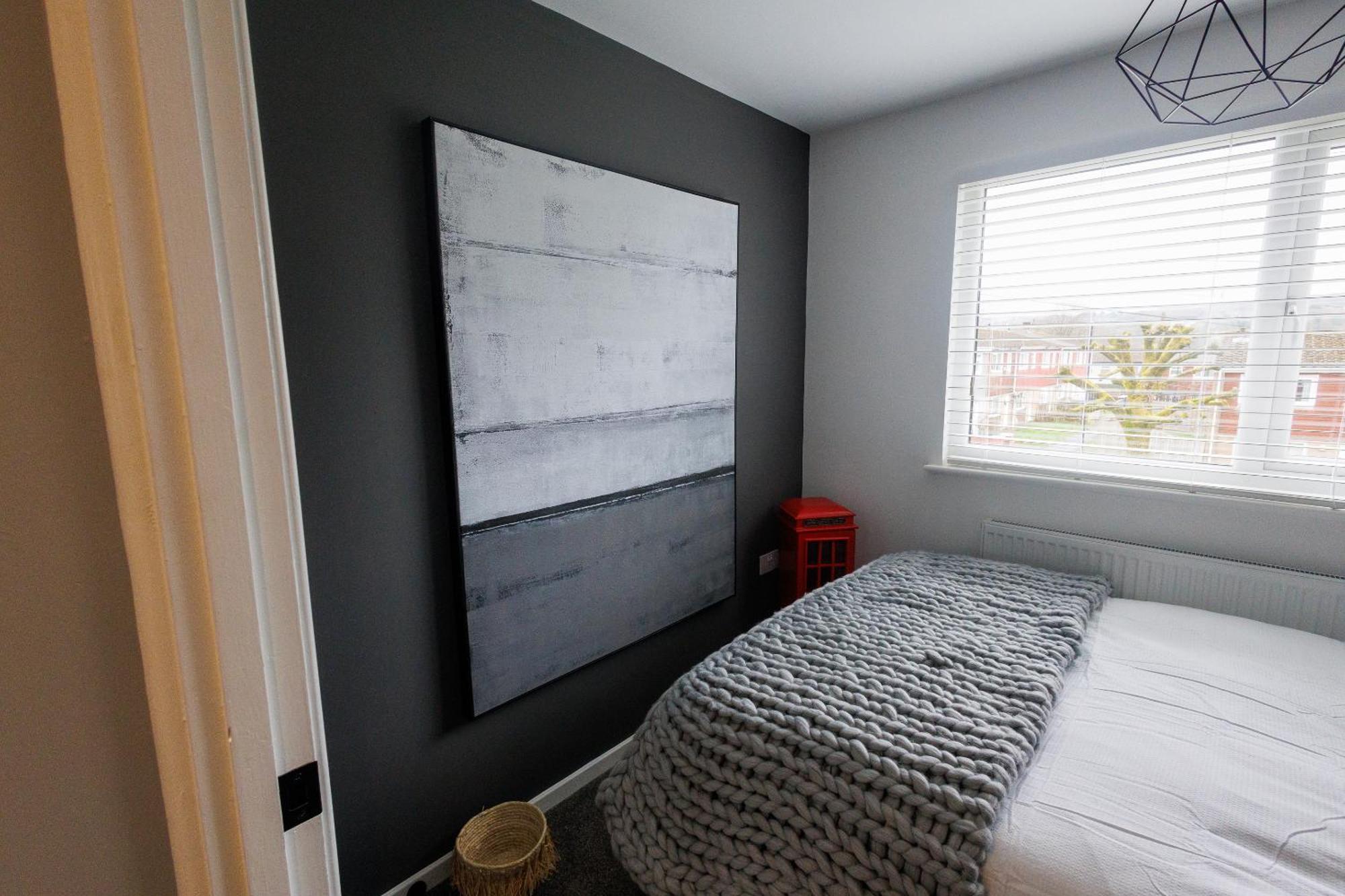 Uber Stylish 3 Bedroom Home Off Road Parking Near Town Centre And Bike Park Wales Merthyr Tydfil Kültér fotó